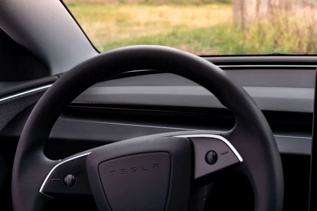 Steering wheel of a Tesla Highland