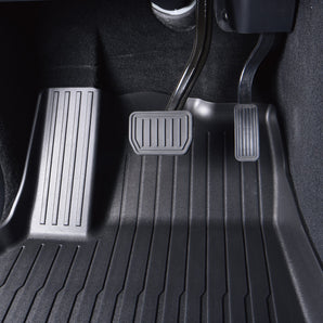 Top 3 Mistakes Made When Cleaning Your FloorLiners or Floor Mats