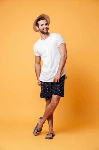 Hemming shorts at best online tailor Tad More Tailoring