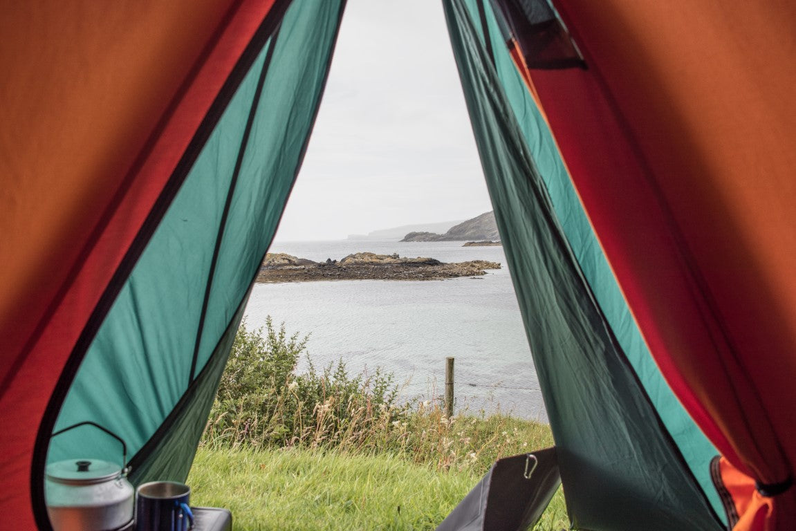 How to Pack Your Stuff for An Unforgettable Beach Camping Trip