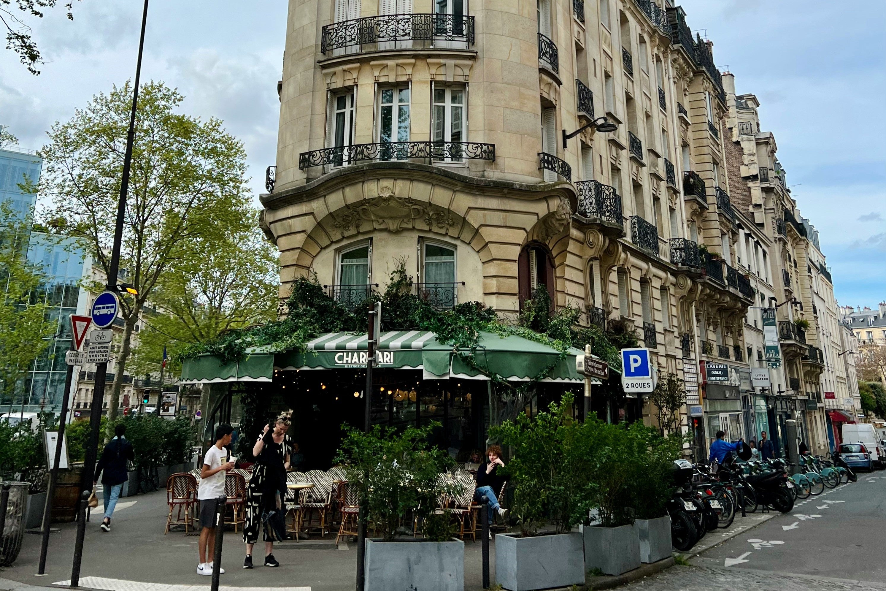 Saint-Germain-des-Prés (6th Arrondissement)