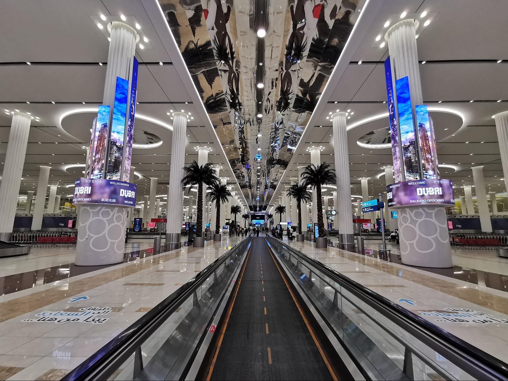 Best Airports in the World - Dubai International Airport - CabinZero