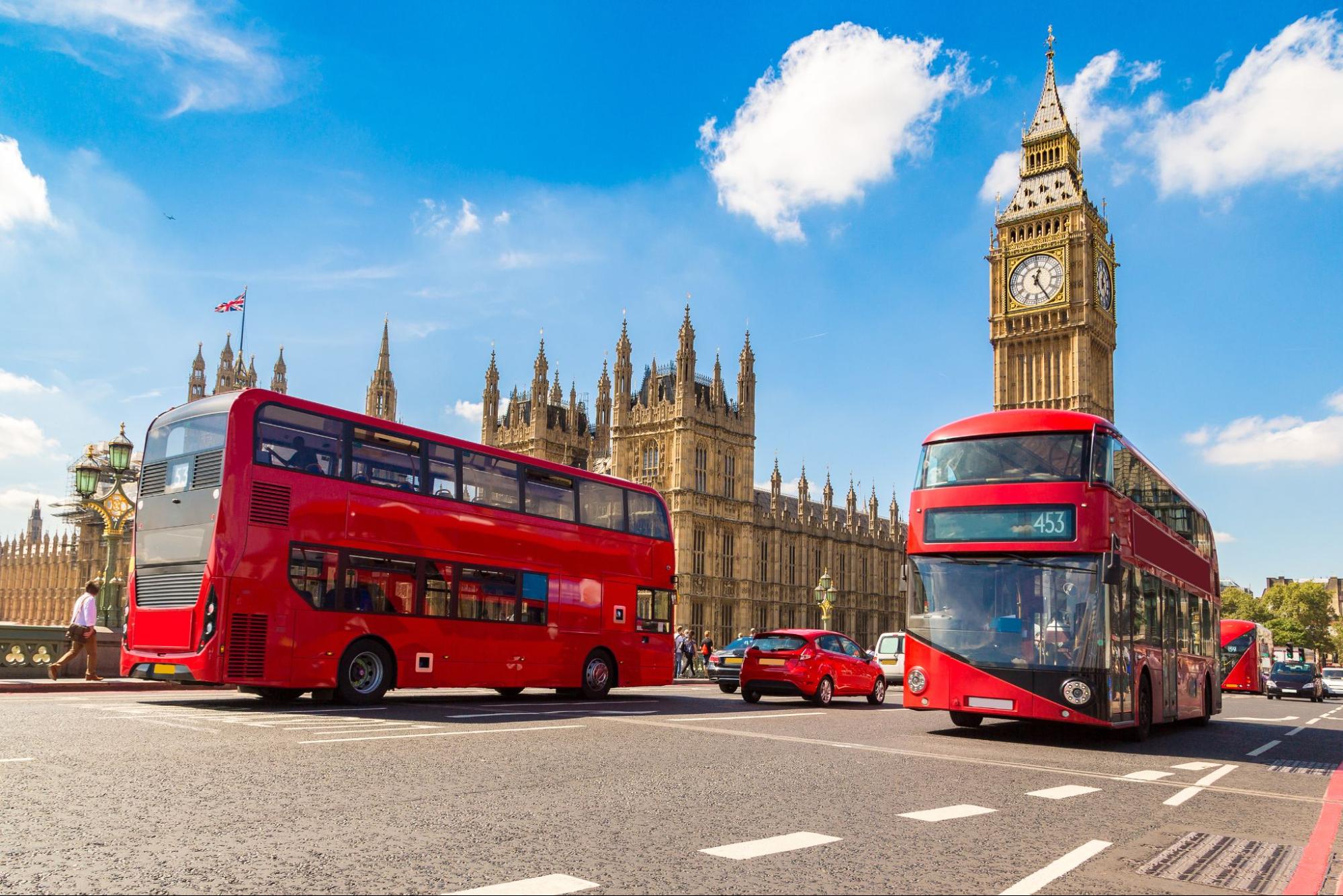 London, England Travel Guide - Transportation - CabinZero