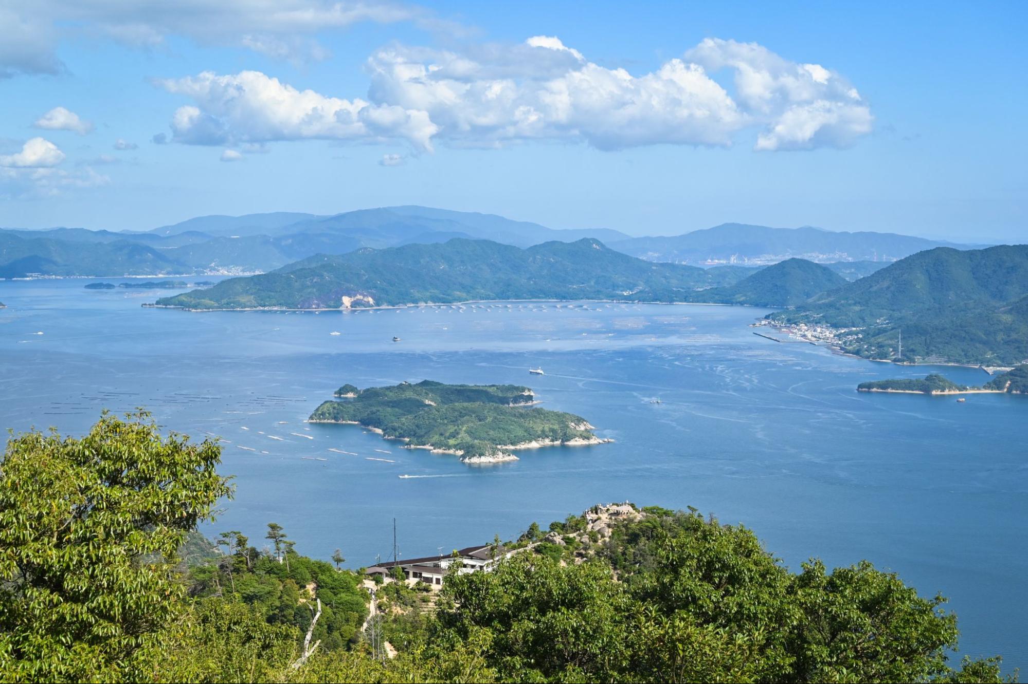 Best day hikes in Japan - CabinZero