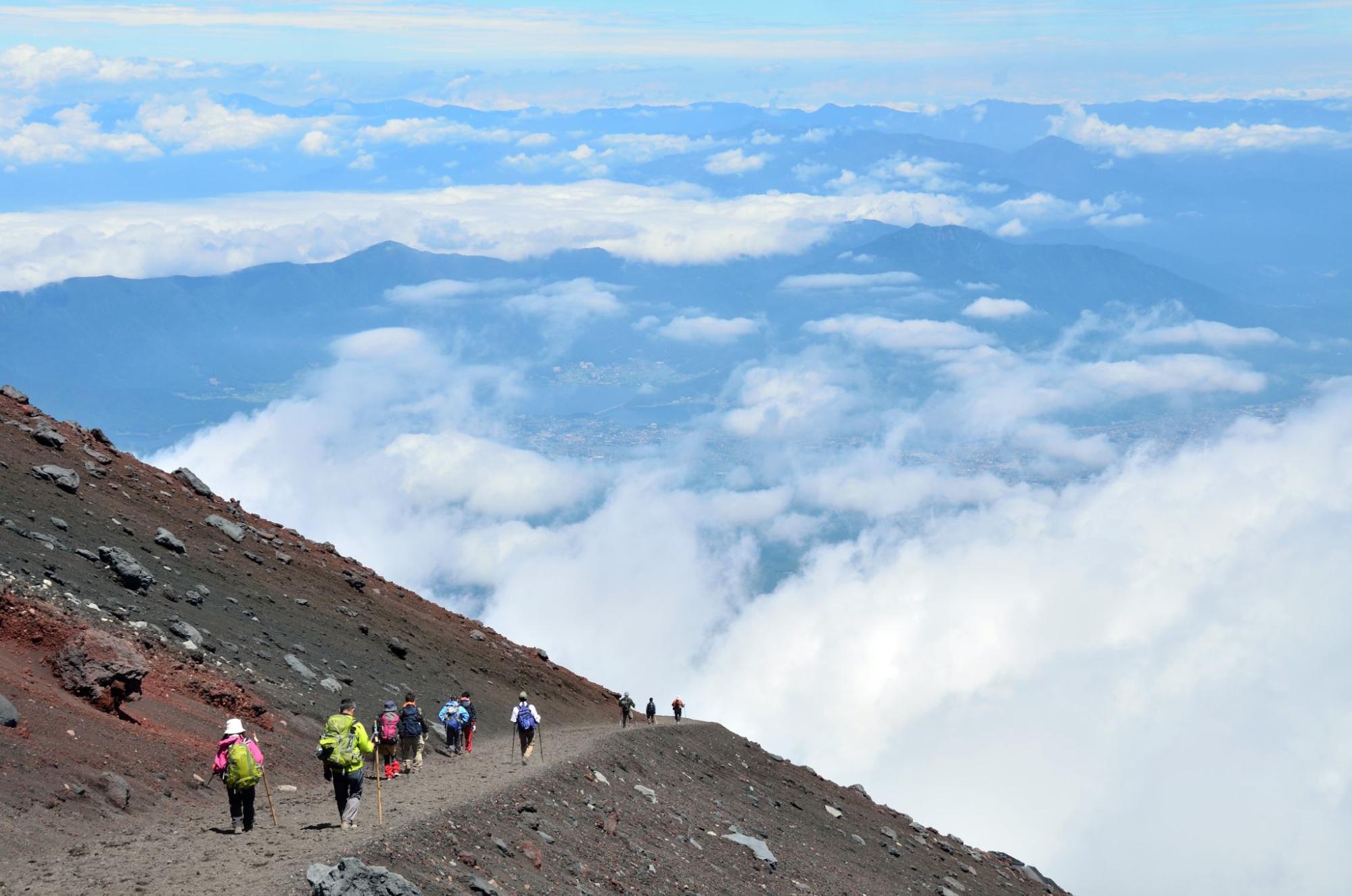 Best day hikes in Japan - CabinZero