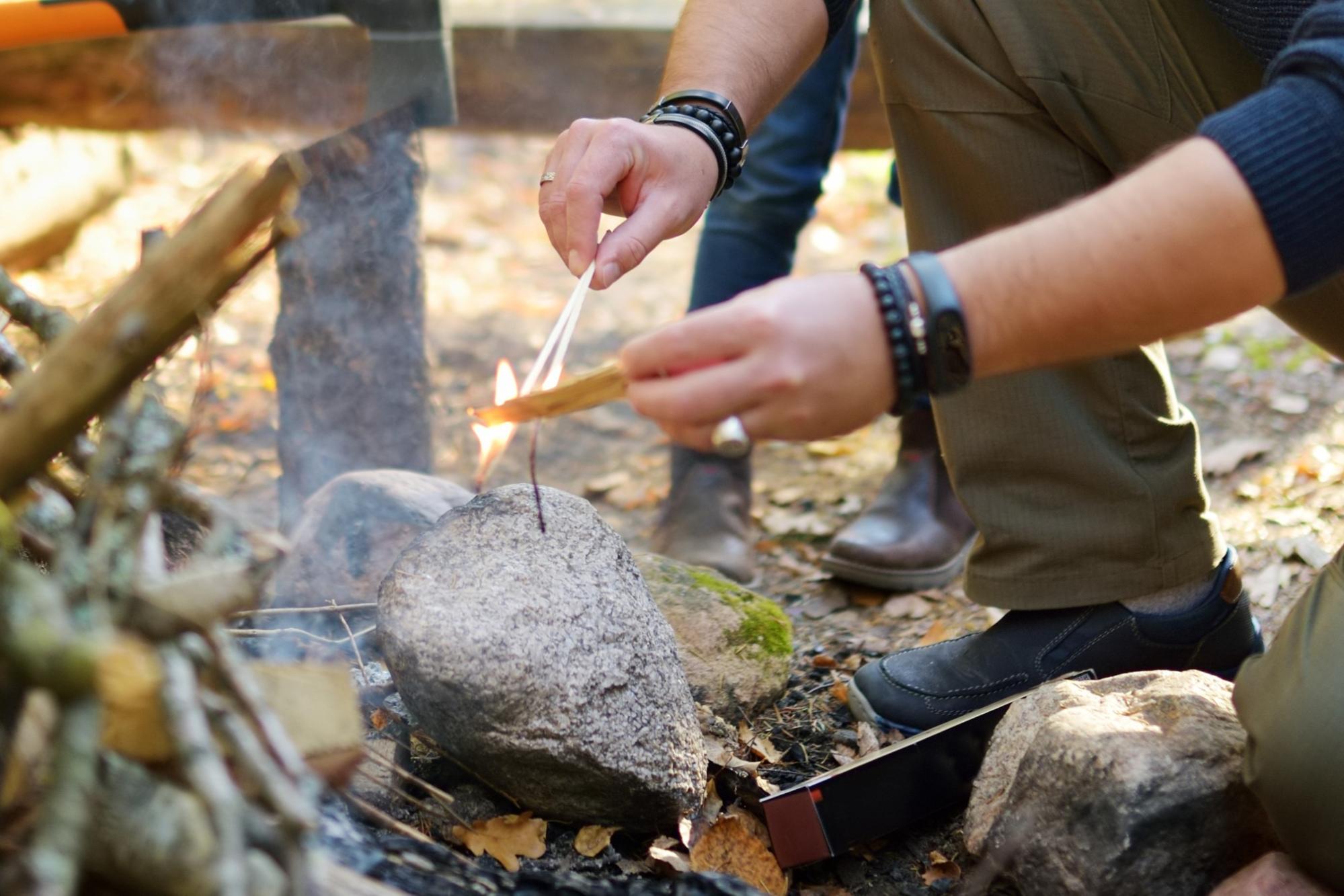 what to bring on a day hike - CabinZero