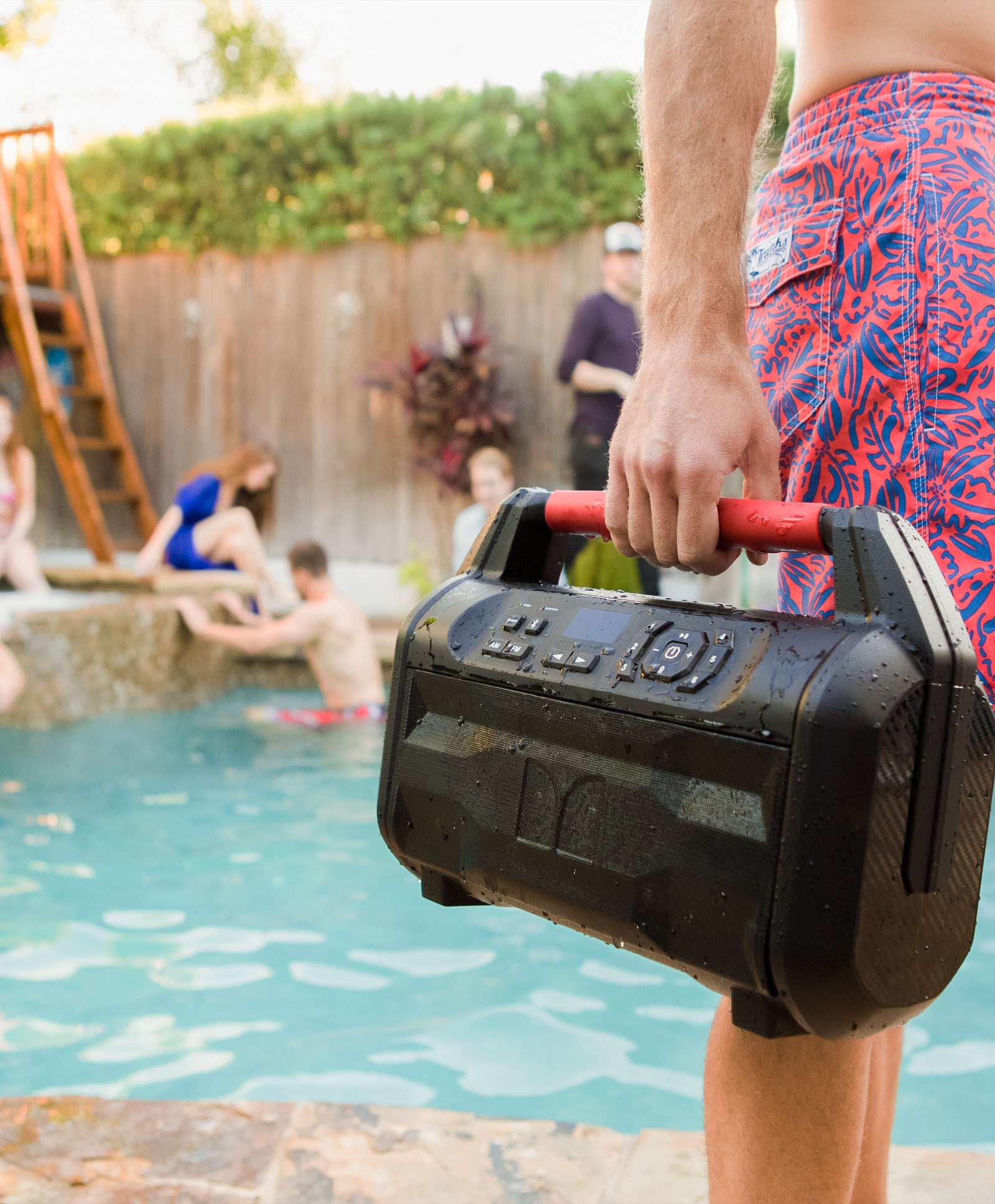 Roam: Portable Waterproof Bluetooth Speaker