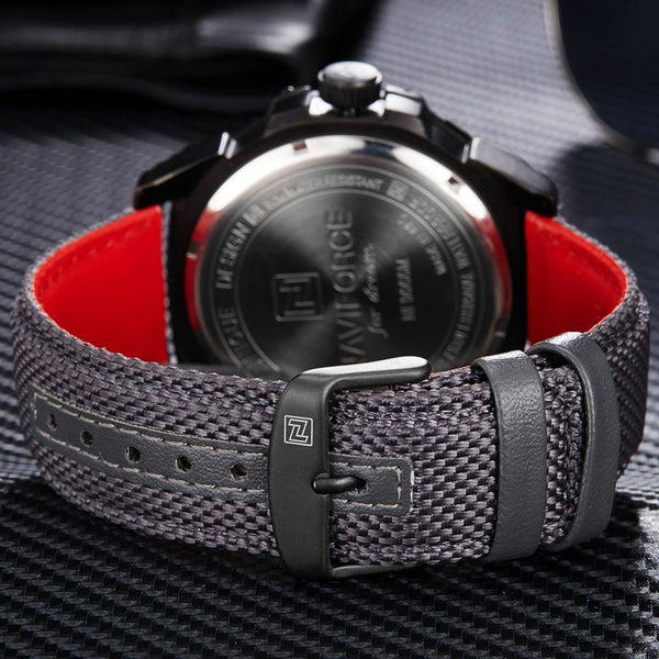 Singulier Watches - Off Duty - Cool casual watch