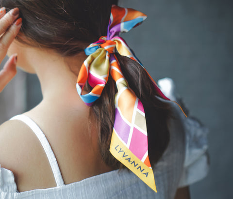 silk bow on girls hair