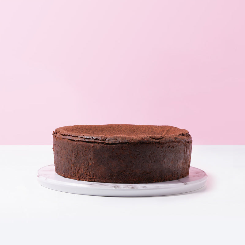 Chocolatey Burnt Cheesecake - CakeRush