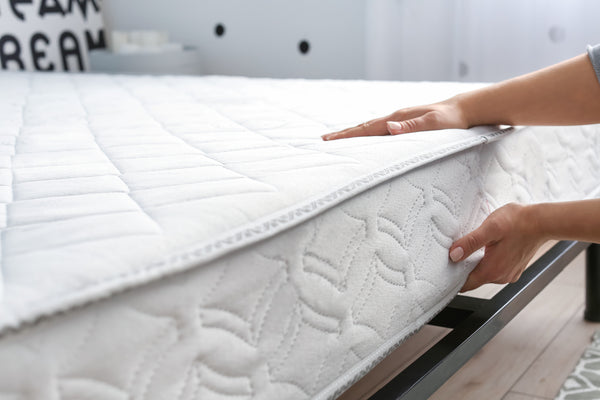 will mattress cover stop squeaking