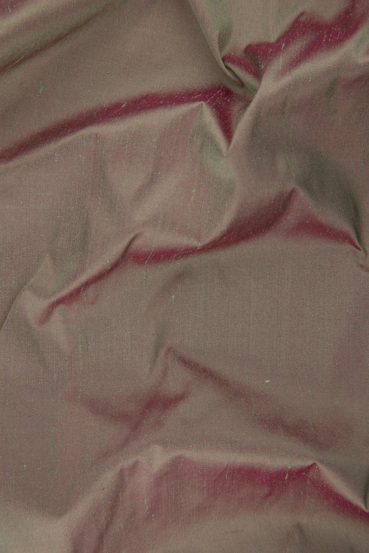 Iridescent Pale Mauve Silk Shantung 54 inch Fabric