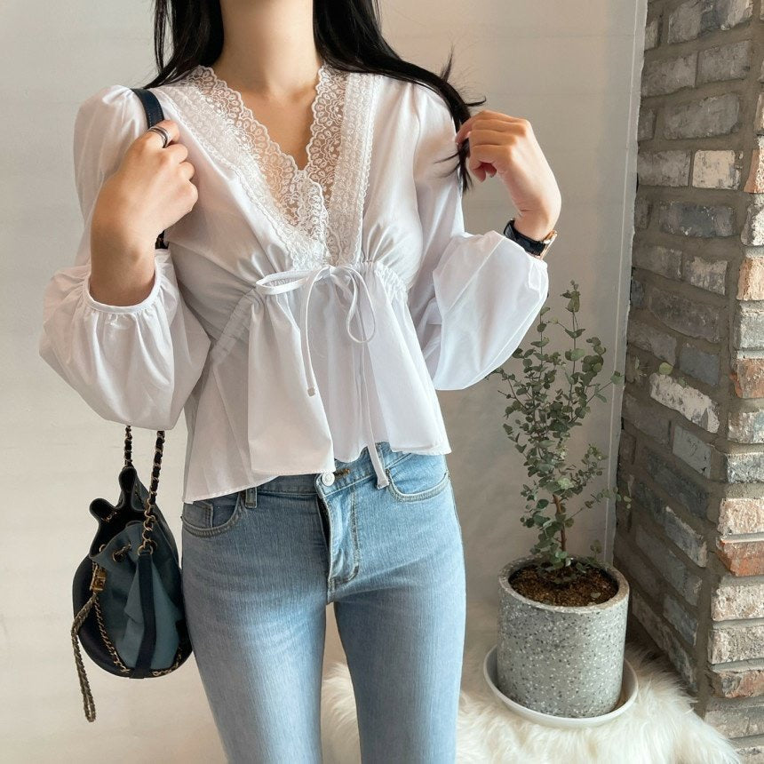 프릴 크롭 블라우스 한국 옷 가게 온라인 샵 스토어 Frill cropped blouse korean fashion online home shopping shop store