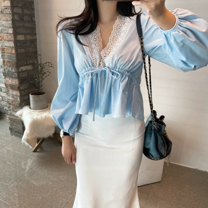 프릴 크롭 블라우스 한국 옷 가게 온라인 샵 스토어 Frill cropped blouse korean fashion online home shopping shop store