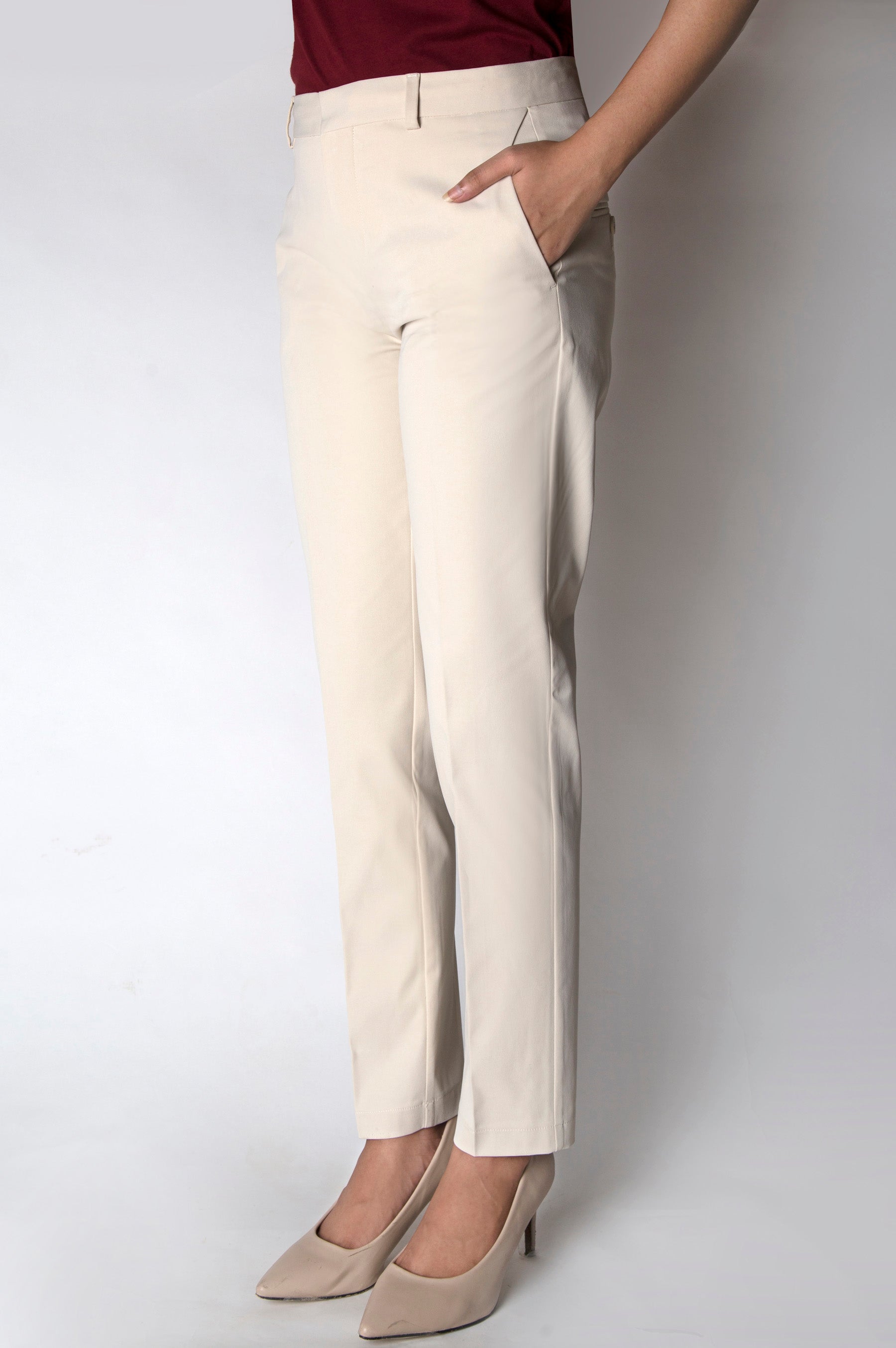 Buy Men Cream Textured Slim Fit Trousers Online - 783285 | Van Heusen