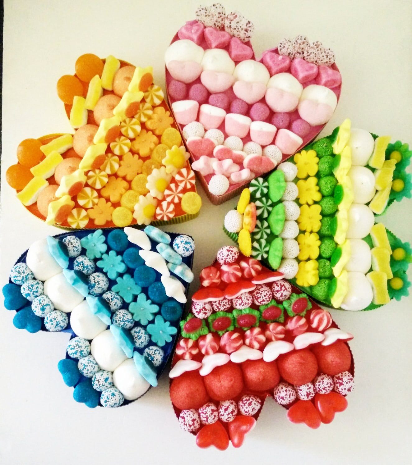 Cono de Chuches Corazones - Mundo de Fantasia Eventos