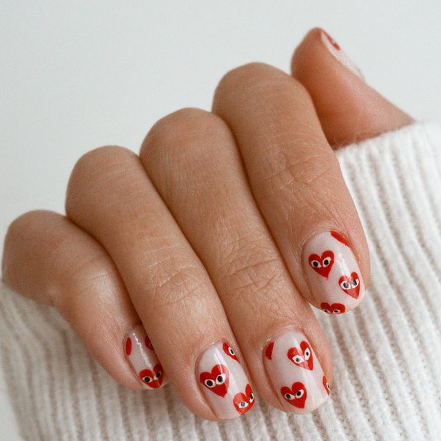 Love Anushka Sharma's latest nail art? Check these minimalist manicure ideas