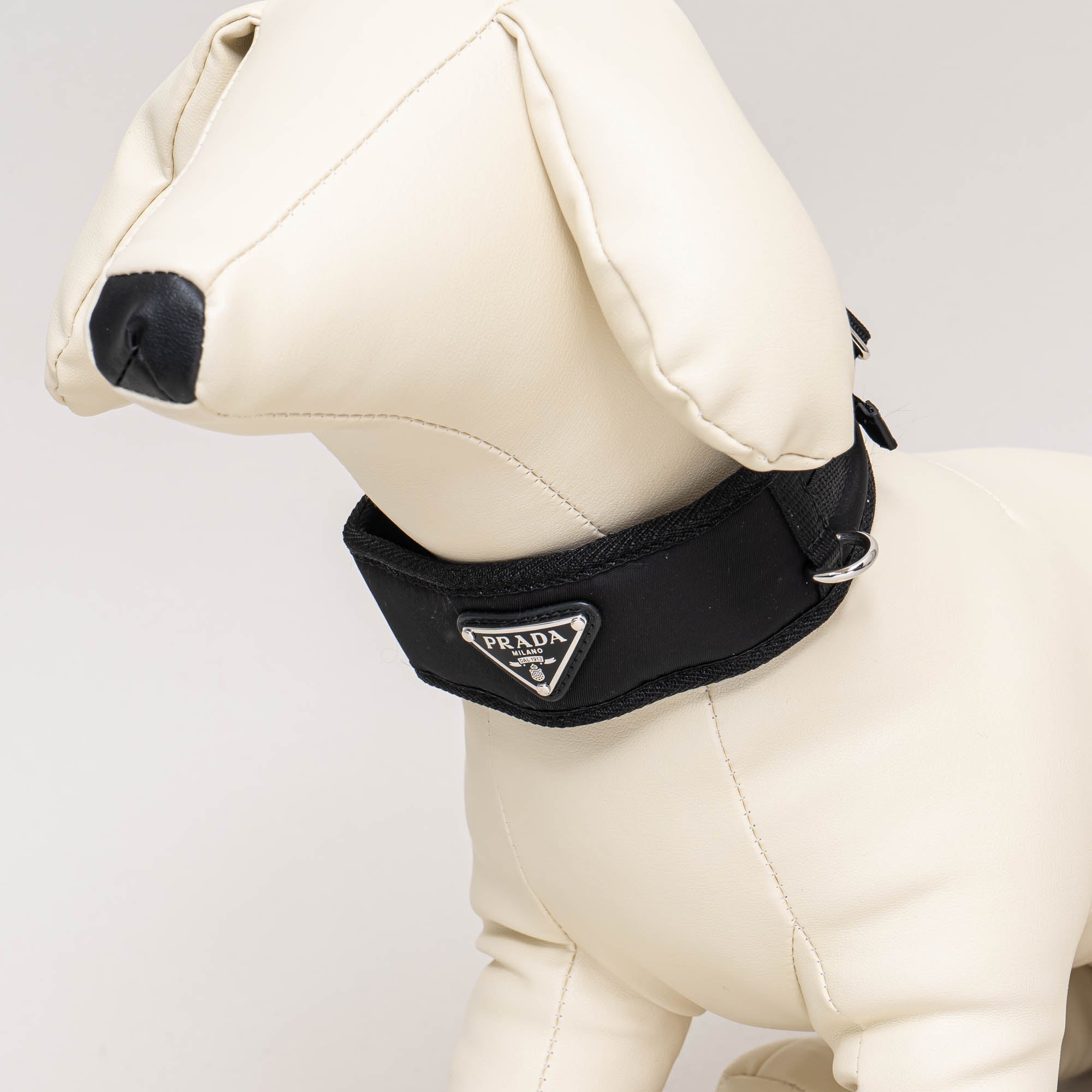PRADA 2YC016 Logo Plate Nylon Dog Collar BLACK – dot bianco
