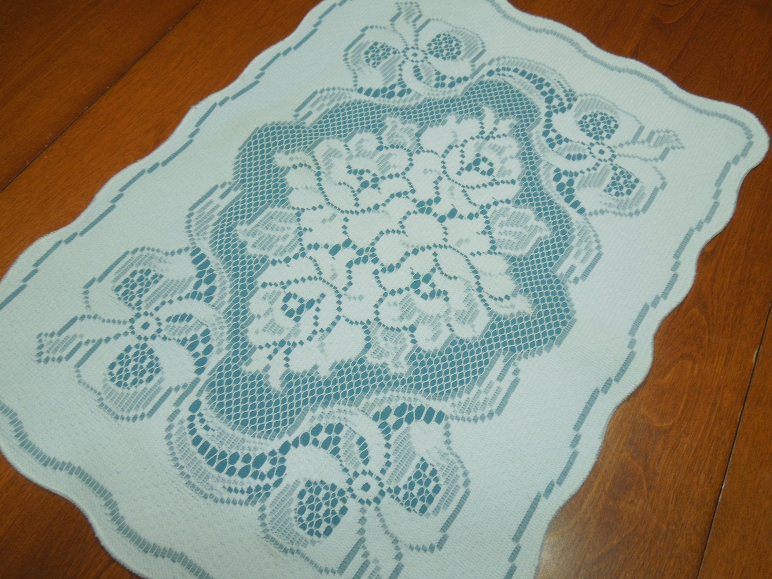 Vintage White And Blue Crochet Dresser Scarf Or Table Runner