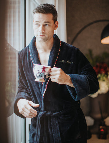 bown of london earl premioum luxury bathrobe