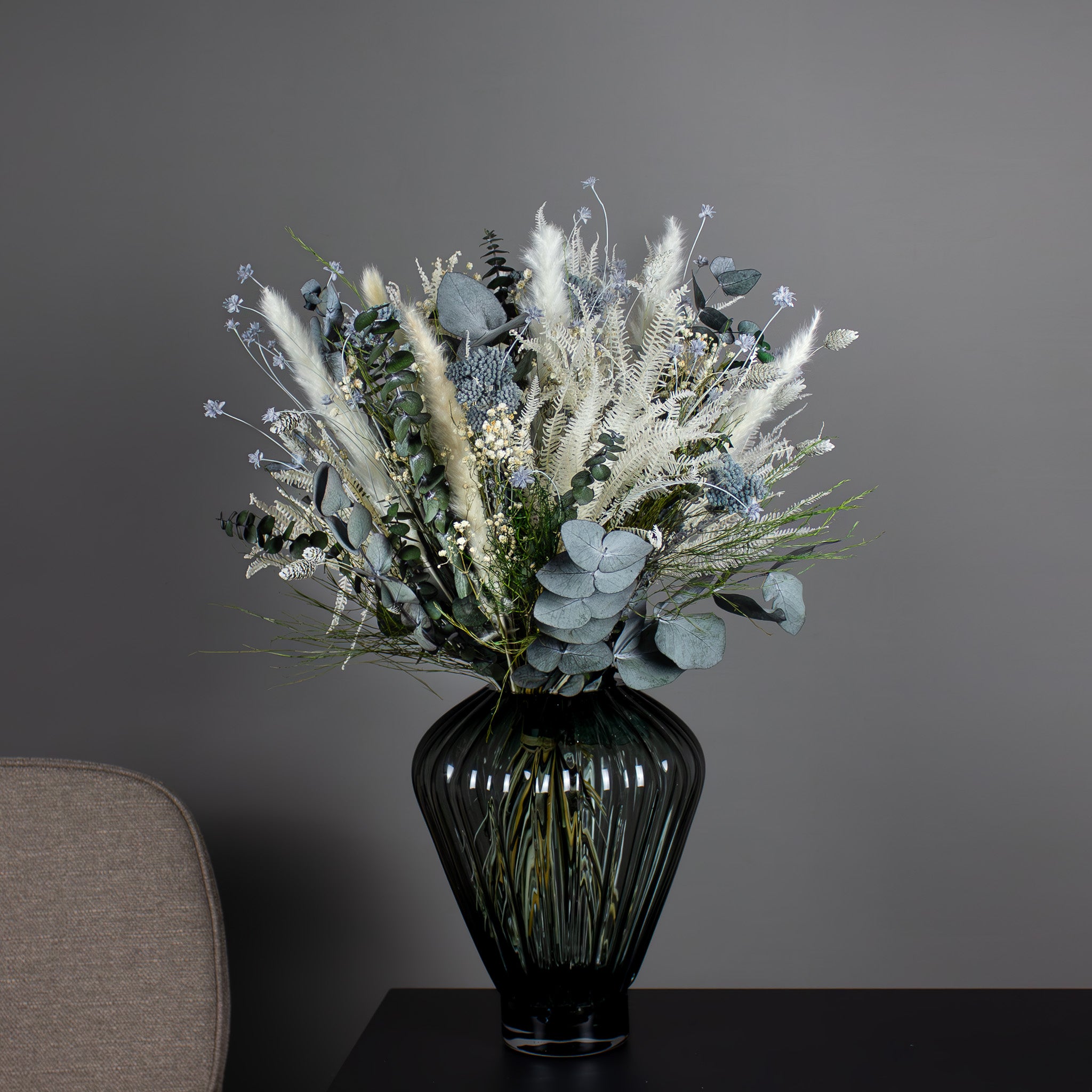 Billede af Living Flowers | Buket - White Beauty - Tørret Blomsterbuket - Luksuriøs, Højde: 55-60 cm- Evighedsblomster / Evighedsbuket