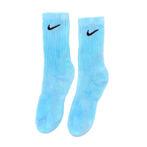 white nike socks with blue swoosh