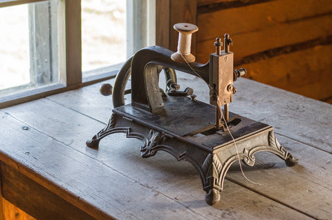 A Short History of the Sewing  Machine  ABC Sewing  Machine 