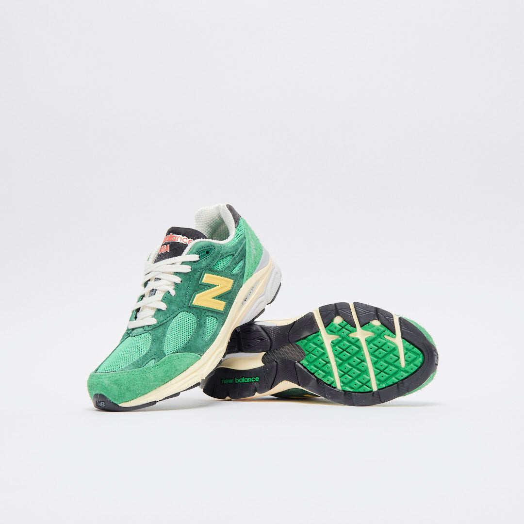 New Balance MR 990 V3 GG3 