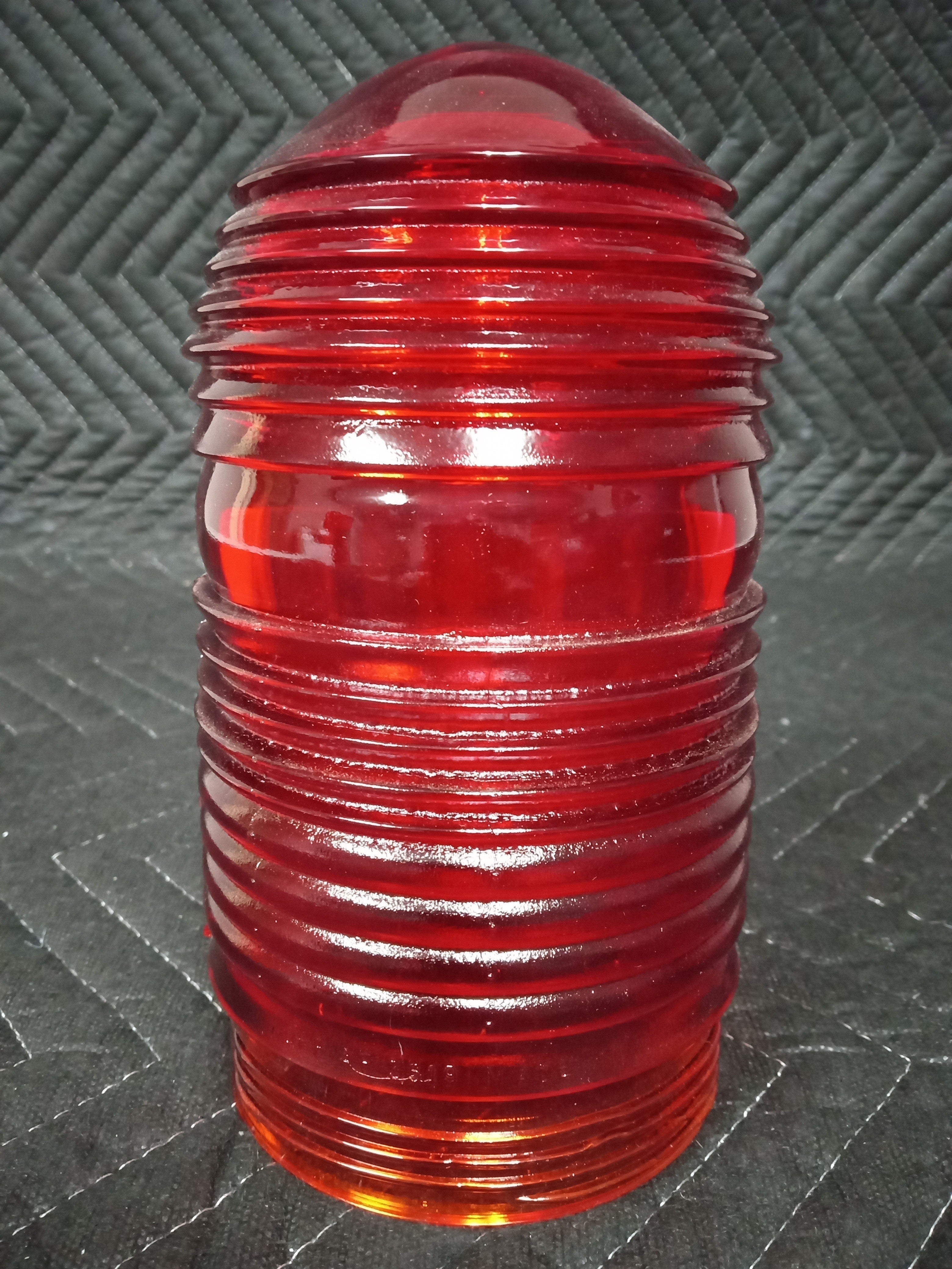 (LNS30) Red Lens, Screw Base L-810 Marker, AP3519 , KL848 , FL02D02MIL