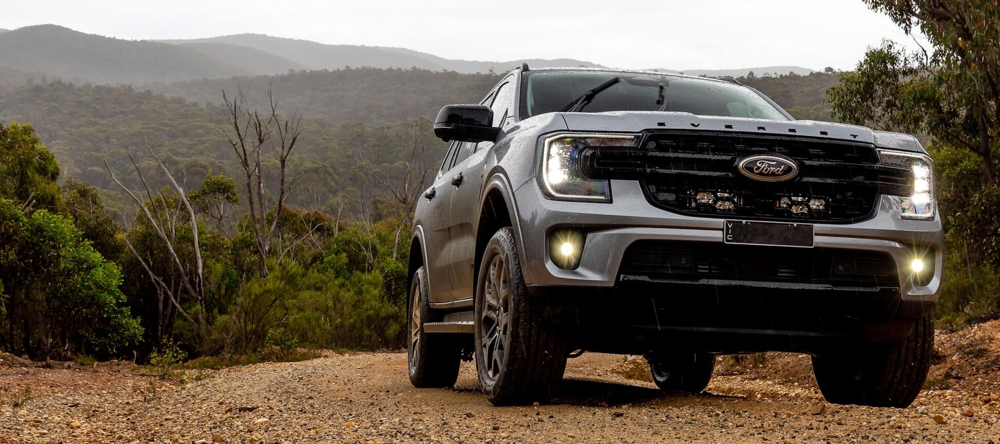 INNER GRILLE BRACKET TO SUIT FORD NEXT GEN RANGER & EVEREST