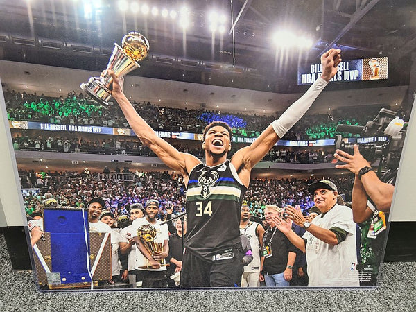 Khris Middleton Milwaukee Bucks Unsigned 2021 NBA Finals Larry O'Brien  Trophy Photograph 