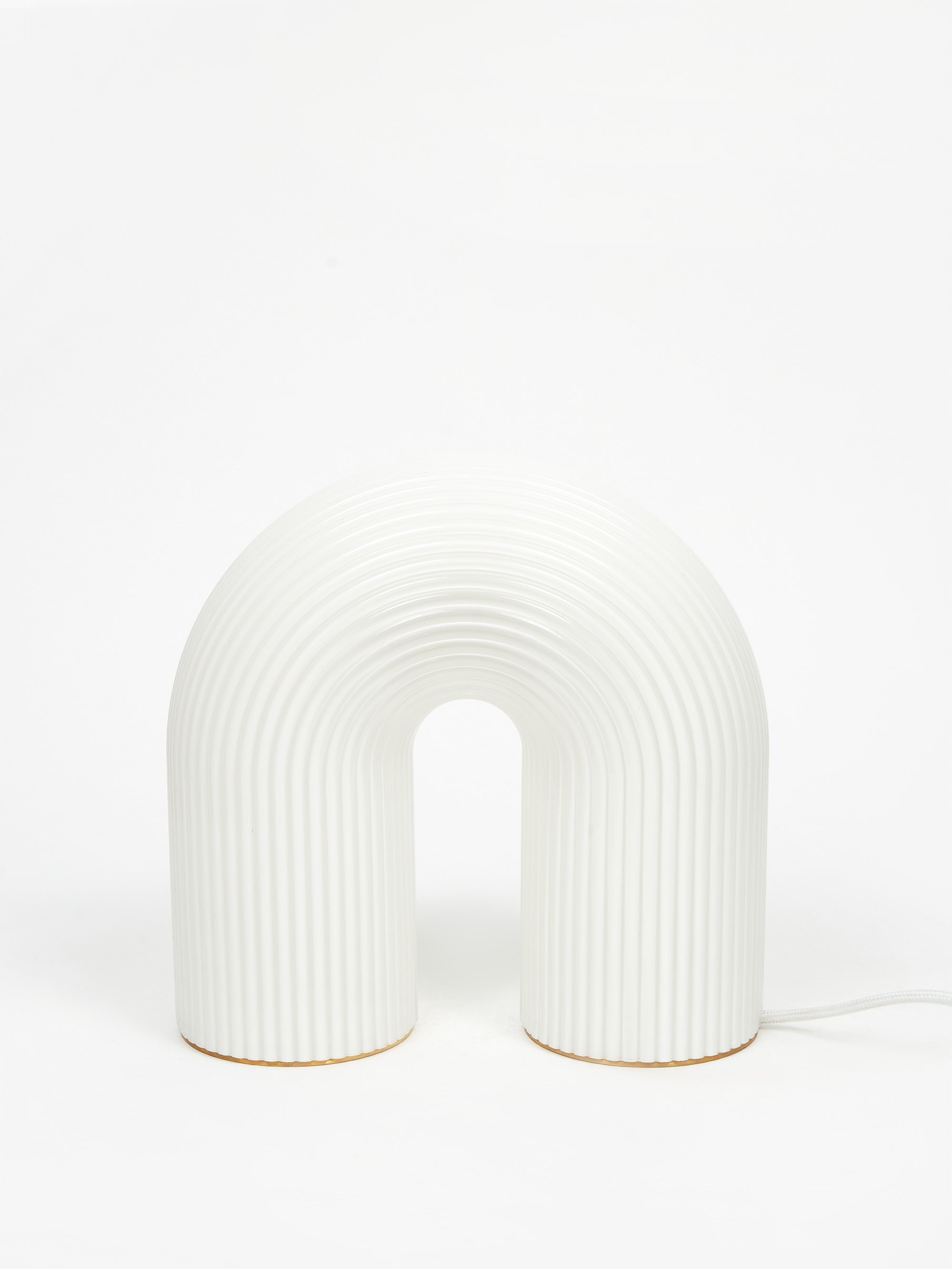 ferm LIVING Vuelta Table Lamp - White