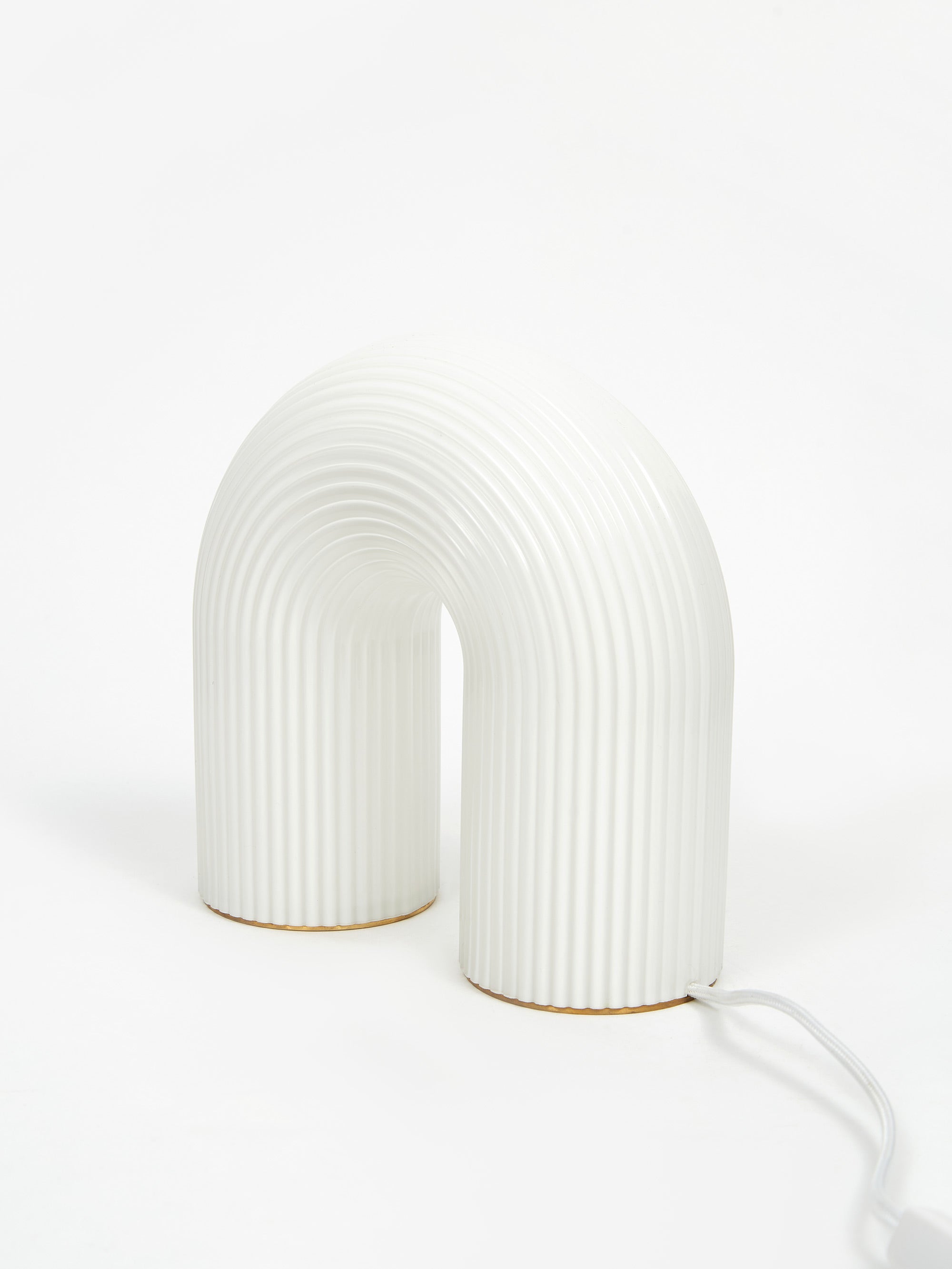 ferm LIVING Vuelta Table Lamp - White