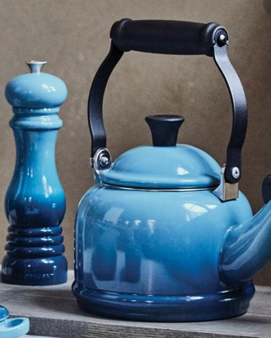 Featured image of post Le Creuset Teapot Blue Le creuset classic teapot wth stainless steel infuser marseille blue