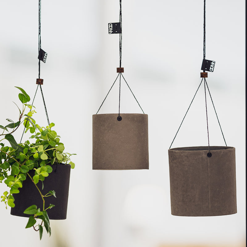 Oohh collection recycled paper hanging plant pots