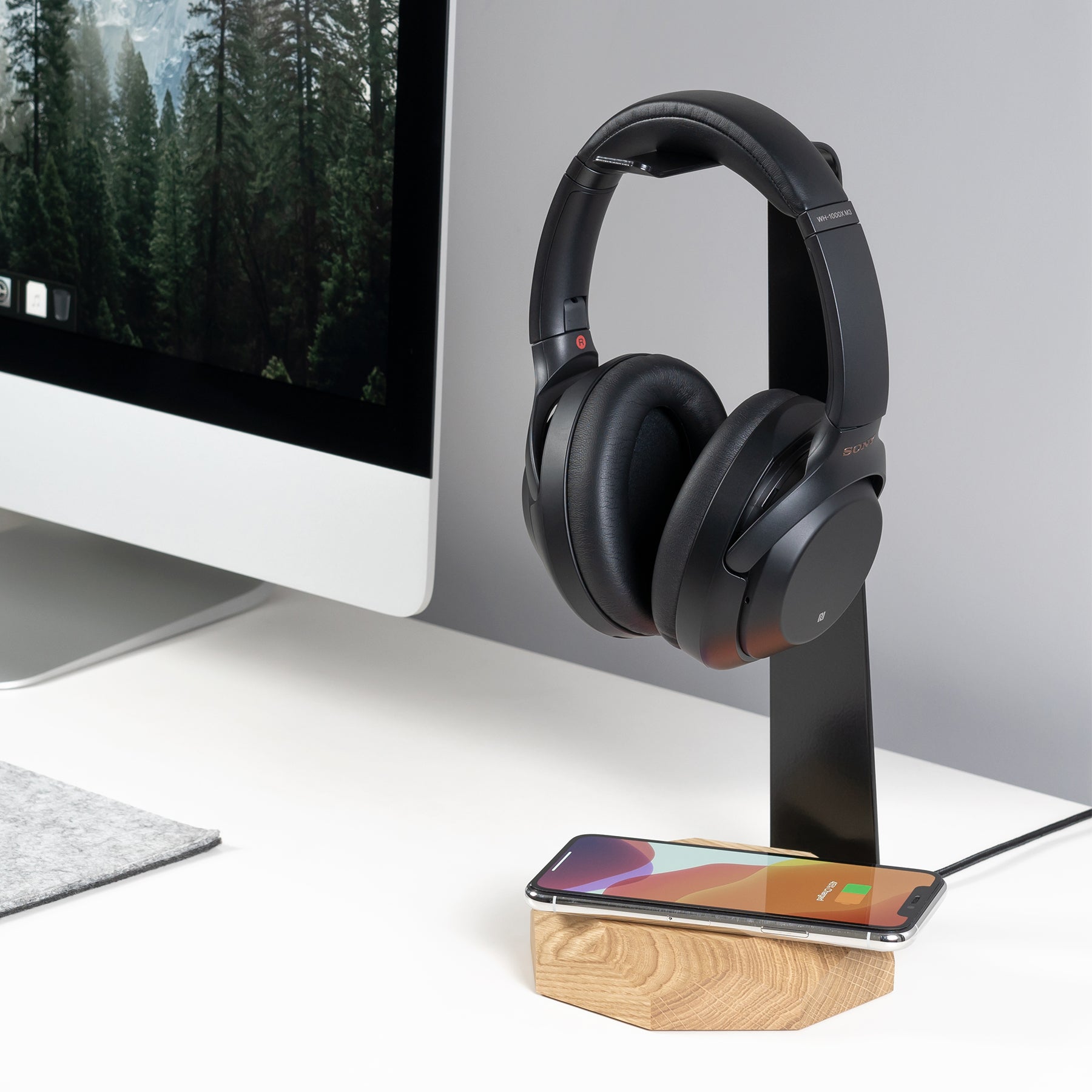 Oakywood Headphone Stand Walnut