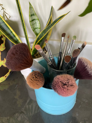 makeup brushes