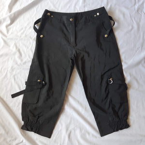 three quarter length cargo pants