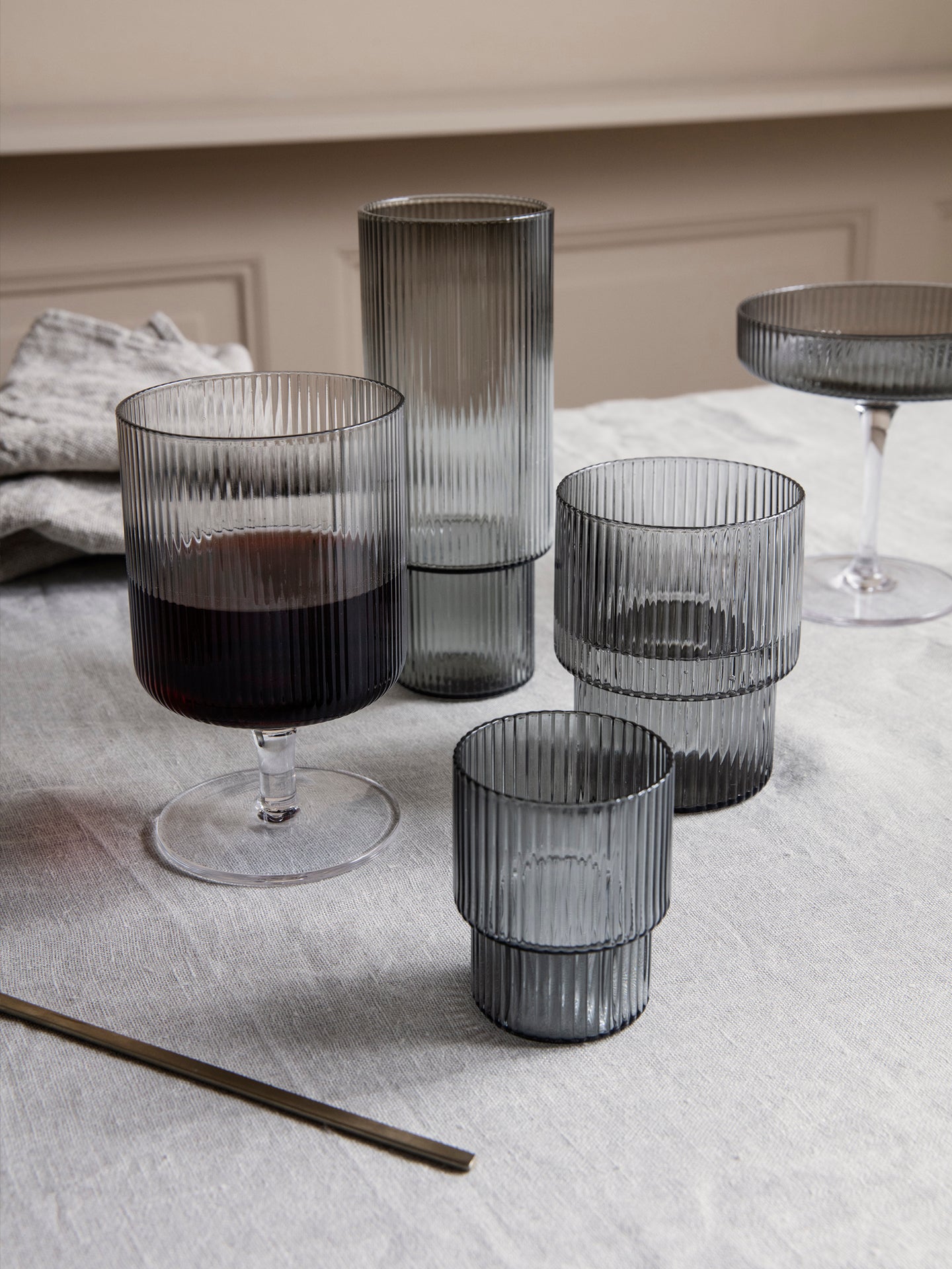 Ripple Carafe Set, Elegant in mouth-blown and ribbed glass