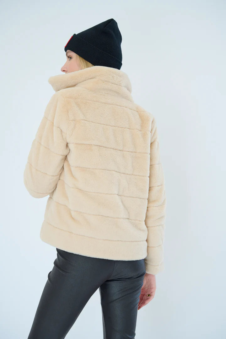 The Faux Fur Quilted Jacket - Champagne