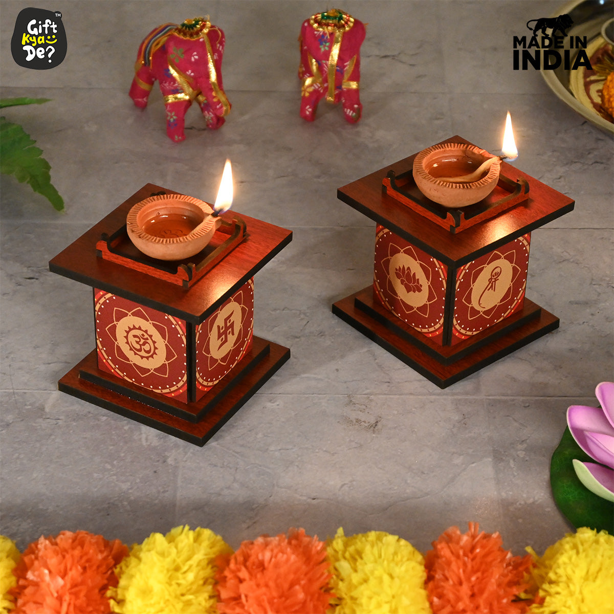 Tulsi Chaura Decorative Diya Stand and Candle Stand | Online Gifts ...