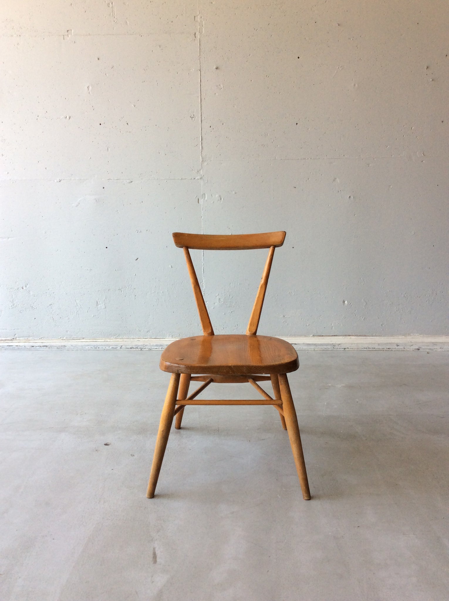 アーコール スタッキング チェア レッドドット / ercol stacking chair