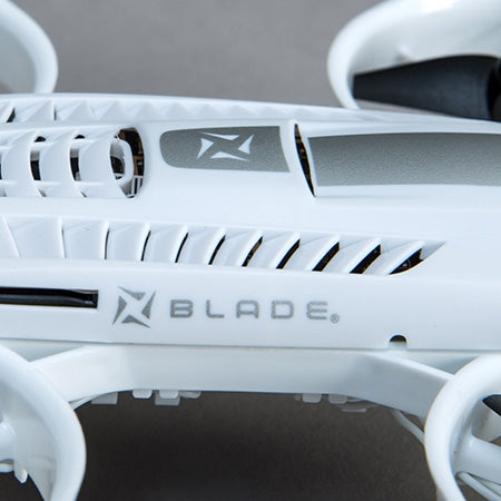 blade inductrix fpv hd rtf