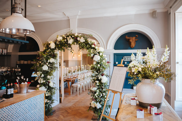 wedding bar and table setting
