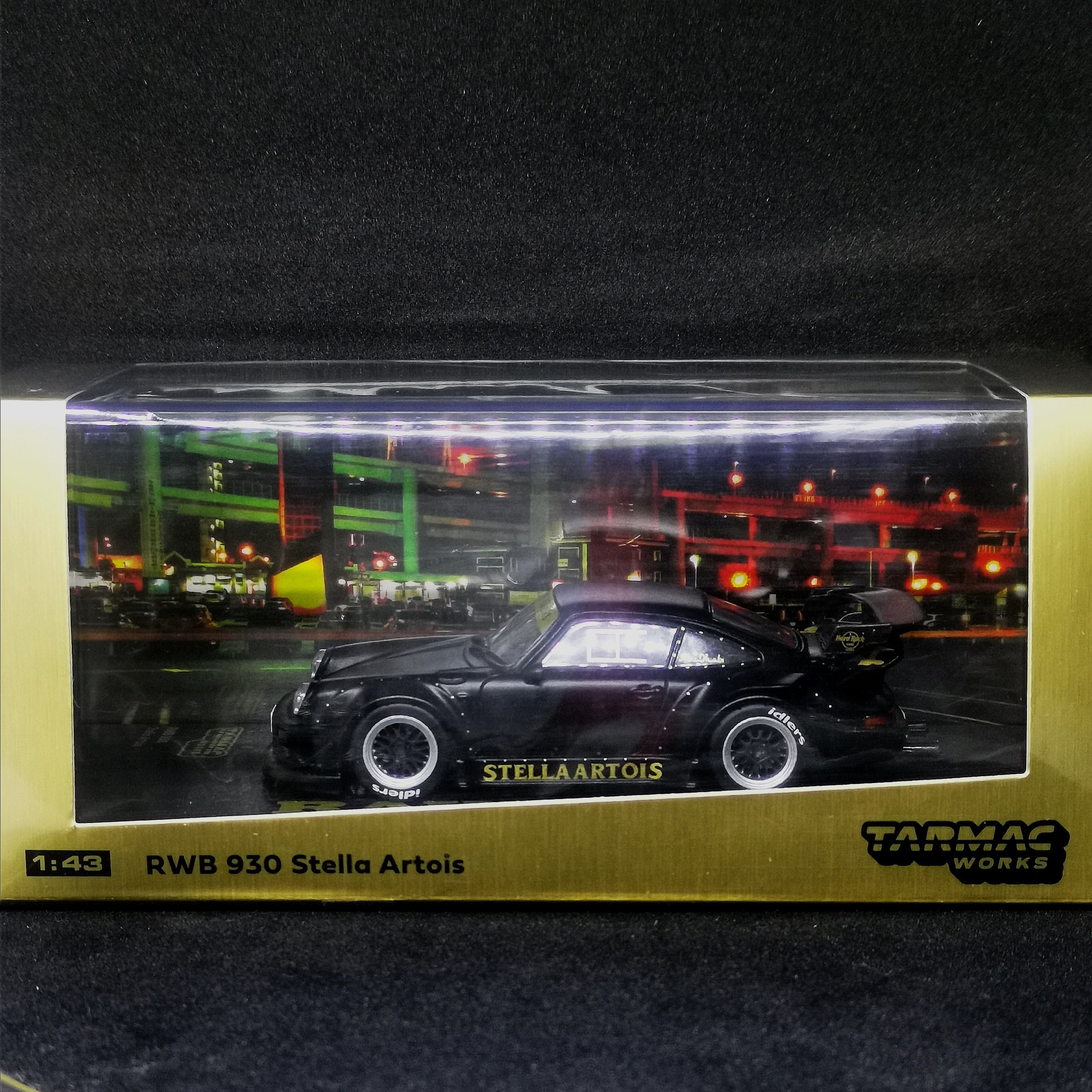 Tarmacworks 1:43 Scale Porsche 930 RWB Southern Cross – Mobile