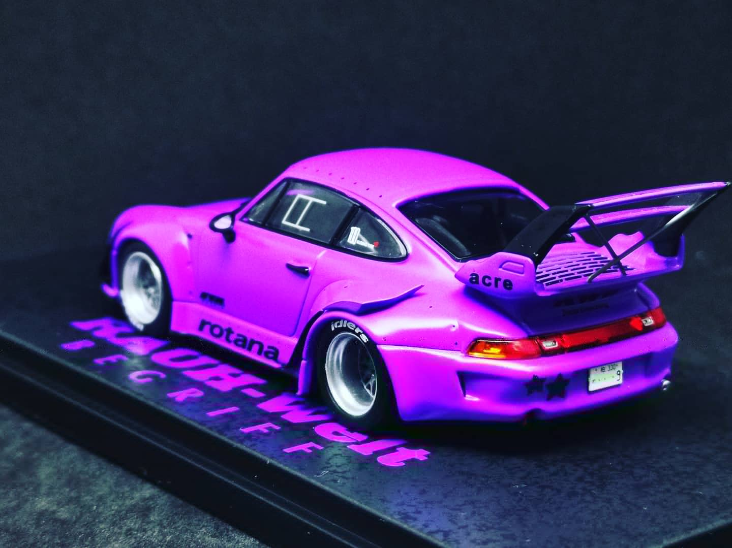 Tarmacworks 1:43 Scale Porsche 930 RWB Southern Cross – Mobile