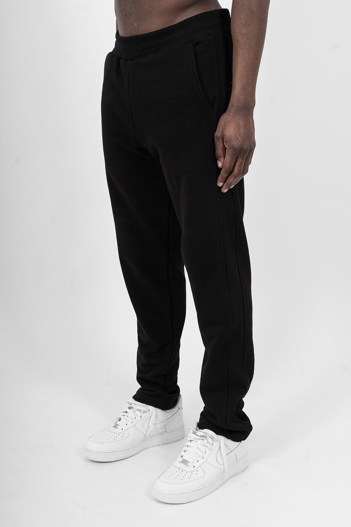 straight leg jogger, black – HOOD OF SAINTS™ inspired by 579