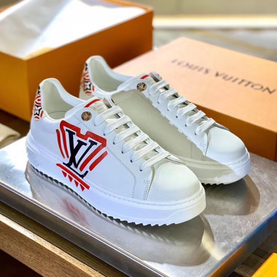 sneakers louis vuitton time out