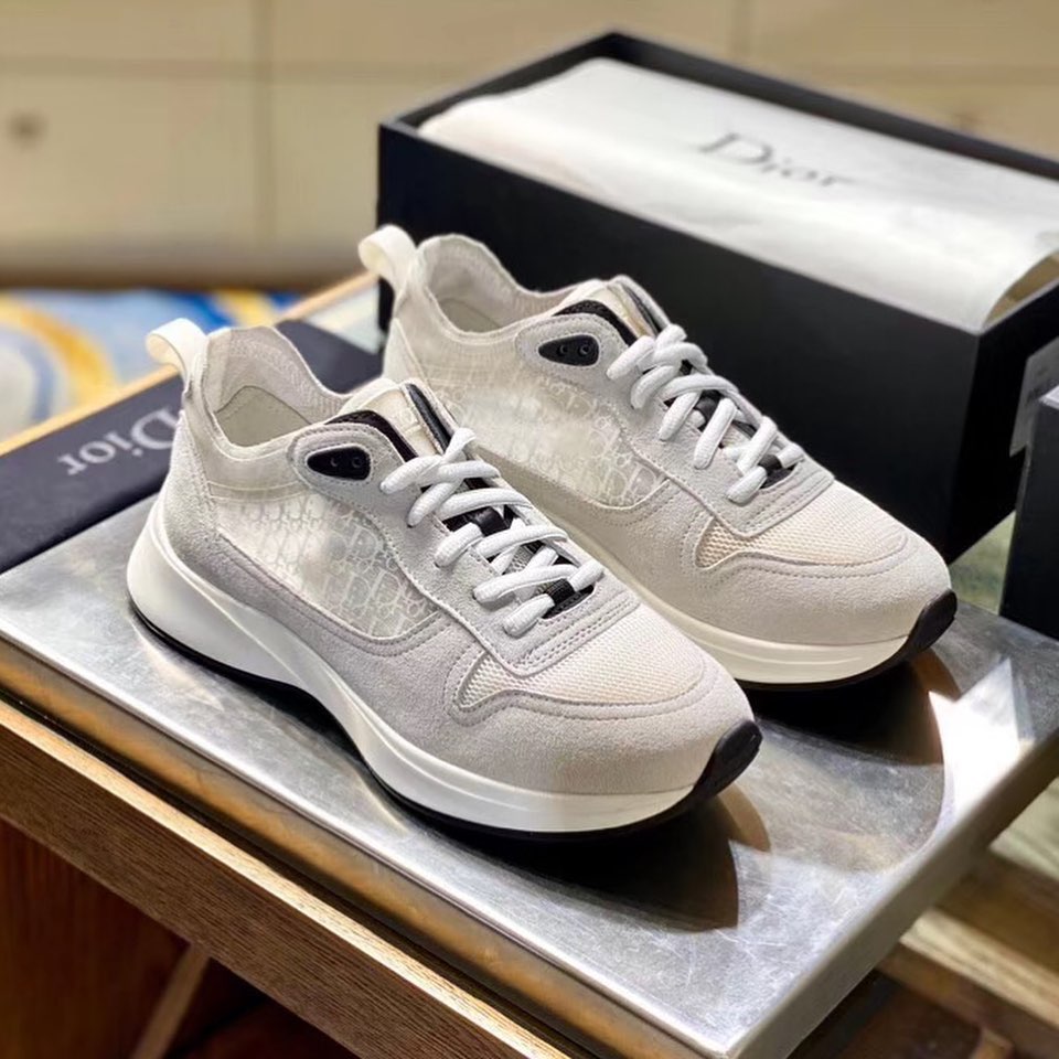 triple white dior runners