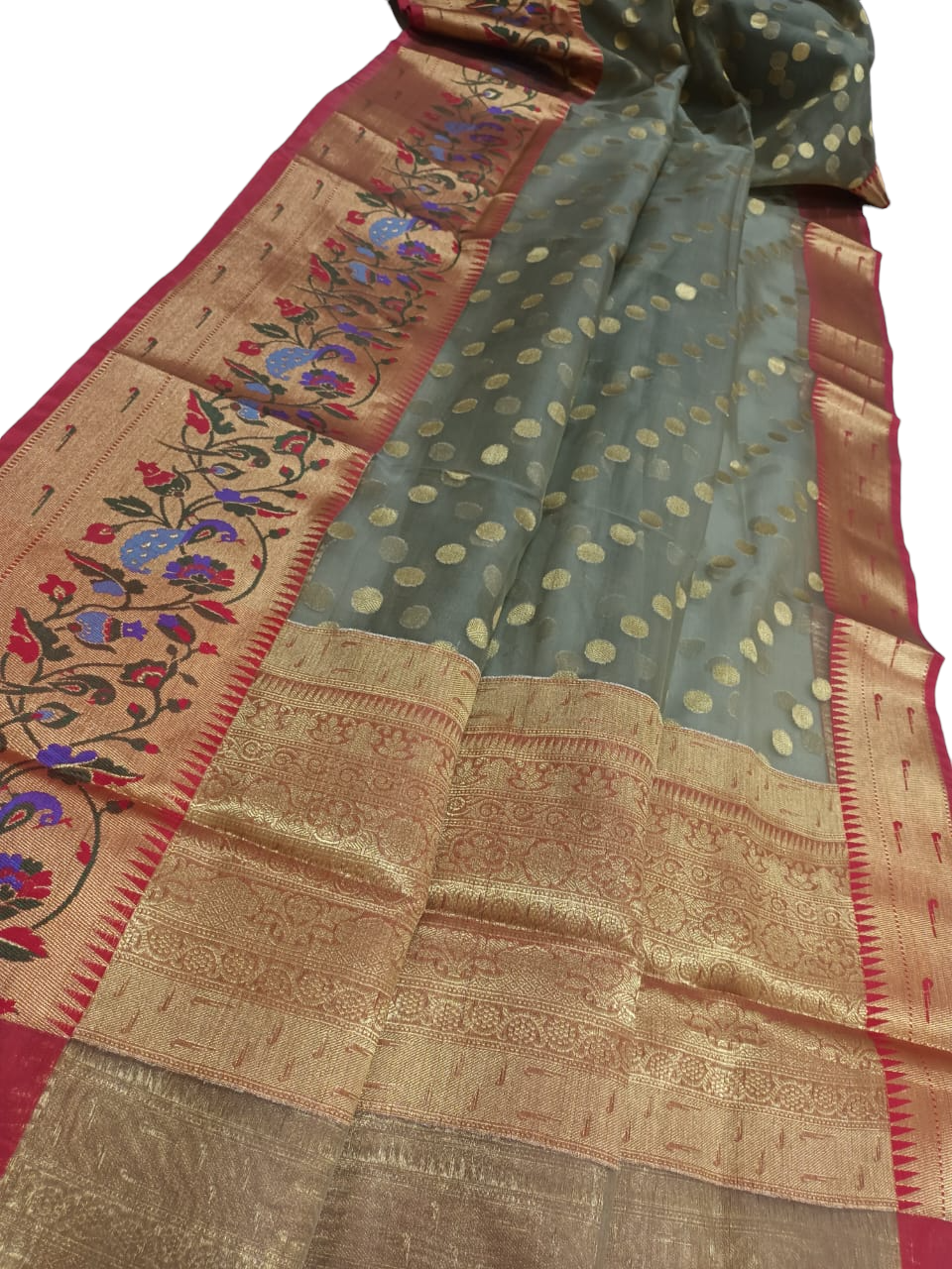 The History and Significance of Paithani Silk Sarees – Monamaar